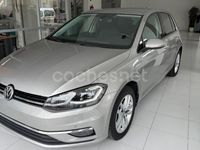 Usado VW Golf VII Advance 115 CV (84 kW) 2019 Gris / plata Berlina