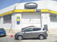 Usado Seat Toledo Sport 140 CV (102 kW) 2006 Marrón Utilitario