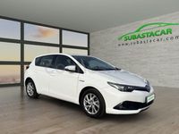 Usado Toyota Auris Hybrid Active 136 CV (100 kW) 2018 Blanco Berlina