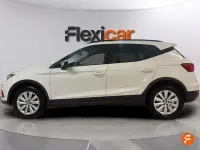 Usado Seat Arona Ecomotive 95 CV (69 kW) 2019 Blanco SUV