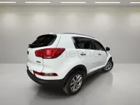 Usado Kia Sportage 115 CV (84 kW) 2016 Blanco SUV
