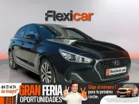 Usado Hyundai i30 120 HP (88 kW) 2018 Preto Sedan