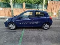 Usado Renault Clio II Dynamique 75 CV (55 kW) 2007 Azul Berlina