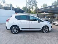 Usado Peugeot 3008 Allure 131 CV (96 kW) 2015 Blanco Berlina