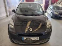 Usado Renault Grand Scénic III Dynamique 130 CV (95 kW) 2012 Gris / plata Monovolumen