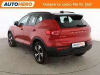 Usado Volvo XC40 R-Design 262 CV (192 kW) 2021 Rojo SUV