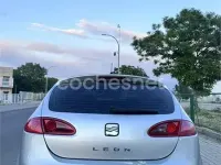 Usado Seat Leon Sport 140 CV (102 kW) 2007 Gris / plata Utilitario