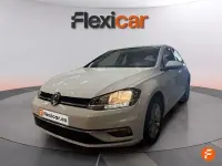 Usado VW Golf VII Advance 125 CV (91 kW) 2018 Blanco