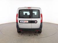 Usado Fiat Doblò Pop 90 HP (66 kW) 2015 Prateado Monovolume
