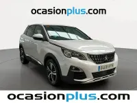 Usado Peugeot 3008 Allure 130 CV (95 kW) 2019 Blanco SUV