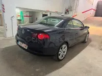 Usado VW Eos 160 CV (117 kW) 2009 Azul Descapotable