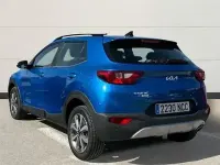 Usado Kia Stonic 100 CV (73 kW) 2025 Blanco SUV