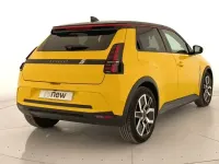 Usado Renault R5 Techno 110 kW (150 CV) 2025 Amarillo Utilitario