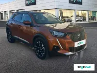 Usado Peugeot 2008 Allure 130 CV (95 kW) 2020 Naranja SUV