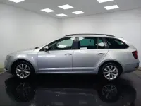 Usado Skoda Octavia Ambition 116 HP (85 kW) 2018 Cinzento Carrinha