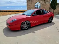 Usado Fiat Coupé 220 CV (161 kW) 1999 Rojo Coupe