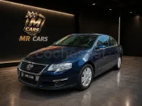 Usado VW Passat Highline 140 CV (102 kW) 2009 Azul Berlina