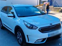 Usado Kia Niro 141 HP (103 kW) 2019 Branco SUV