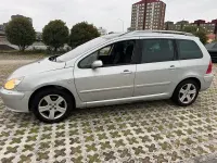 Usado Peugeot 307 110 CV (80 kW) 2003 Gris / plata Familiar