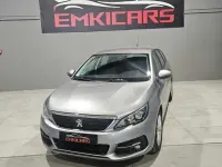 Usado Peugeot 308 Active 99 CV (72 kW) 2018 Gris Utilitario