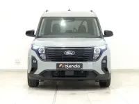 Usado Ford Tourneo Courier Titanium 125 CV (91 kW) 2024 Gris Monovolumen