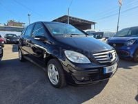 Usado Mercedes B200 136 CV (100 kW) 2006 Negro Monovolumen
