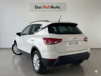Usado Seat Arona Ecomotive 116 CV (85 kW) 2019 Blanco SUV