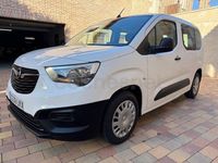 Usado Opel Combo Life Expression 102 CV (75 kW) 2020 Blanco Monovolumen