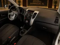 Usado Kia Venga 90 CV (66 kW) 2011 Blanco Utilitario