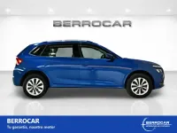 Usado Skoda Kamiq Ambition 110 CV (80 kW) 2021 Azul SUV