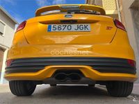 Usado Ford Focus ST 250 CV (183 kW) 2015 Amarillo Berlina