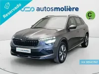 Usado Skoda Kamiq Selection 115 CV (84 kW) 2024 Gris SUV