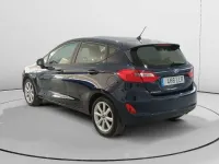 Usado Ford Fiesta Trend 75 CV (55 kW) 2020 Azul Utilitario