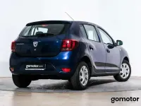 Usado Dacia Sandero Ambiance 75 CV (55 kW) 2017 Azul Berlina