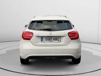 Usado Mercedes A180 Style 110 CV (80 kW) 2013 Blanco Utilitario