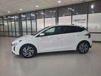 Usado Hyundai i20 100 CV (73 kW) 2025 Blanco Utilitario