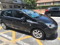 Usado Opel Corsa Selective 90 CV (66 kW) 2015 Negro Utilitario