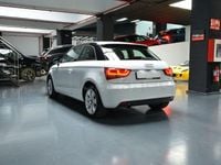 Usado Audi A1 Attraction 90 CV (66 kW) 2014 Blanco Utilitario