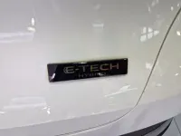 Usado Renault Captur Techno 159 CV (116 kW) 2022 Blanco SUV