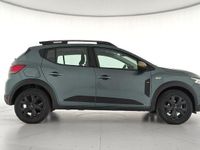 Usado Dacia Sandero Extreme 100 CV (73 kW) 2025 Verde Berlina