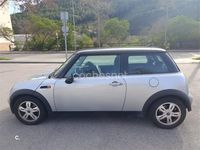 Usado Mini ONE 90 CV (66 kW) 2006 Gris / plata Utilitario