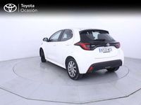 Usado Toyota Yaris Hybrid Active 116 CV (85 kW) 2022 Blanco Utilitario