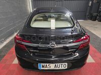 Usado Opel Insignia Selective 140 CV (102 kW) 2015 Gris / plata Berlina