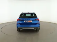 Usado Skoda Kamiq Ambition 110 CV (80 kW) 2024 Azul SUV
