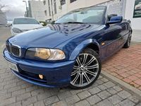 Usado BMW 320 Cabriolet 170 CV (125 kW) 2002 Azul Descapotable