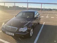 Usado Mercedes C240 Classic 170 CV (125 kW) 2001 Azul Berlina