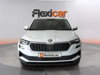 Usado Skoda Karoq Ambition 116 CV (85 kW) 2022 Blanco SUV