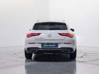 Usado Mercedes CLA220 Shooting Brake 190 CV (139 kW) 2021 Blanco Familiar