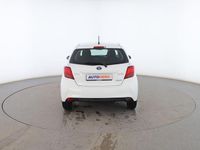 Usado Toyota Yaris Hybrid Active 101 CV (74 kW) 2016 Blanco Utilitario