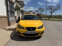 Usado Seat Ibiza Reference 105 CV (77 kW) 2008 Amarillo Berlina